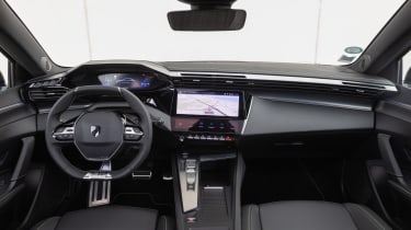 Peugeot E-308 SW - interior